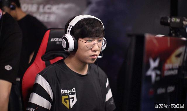 内切到中路 内切到中路