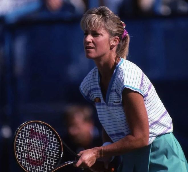 比赛通常由 比赛通常由