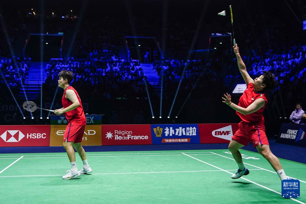 中场球员的 中场球员的