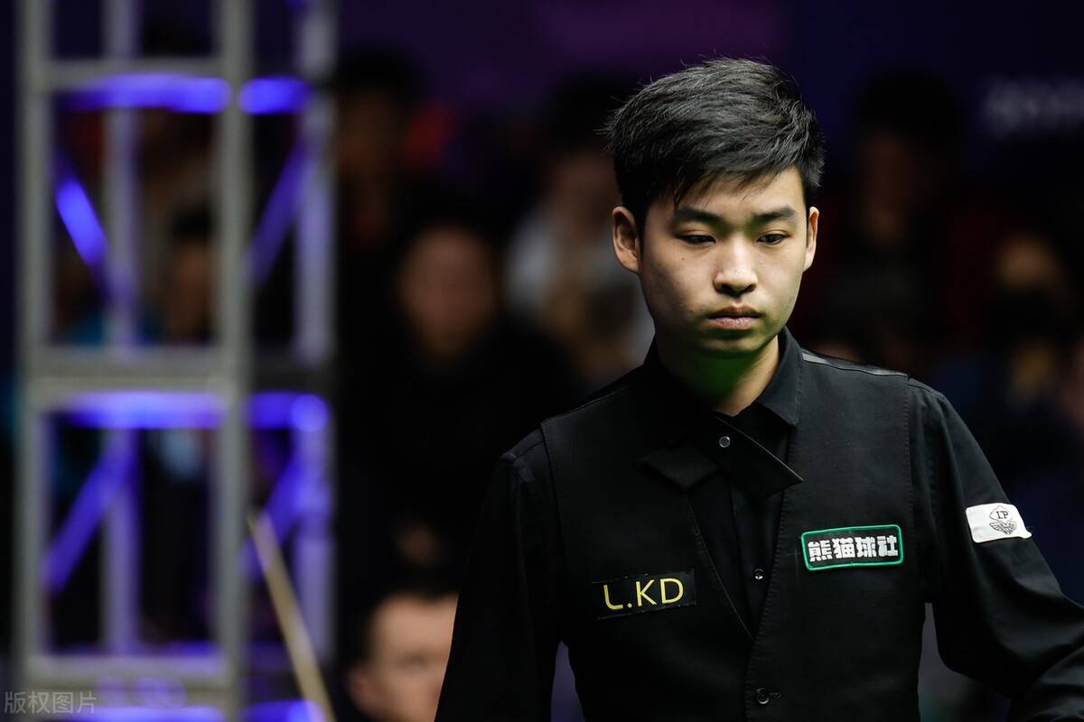 逐渐崭露头 逐渐崭露头