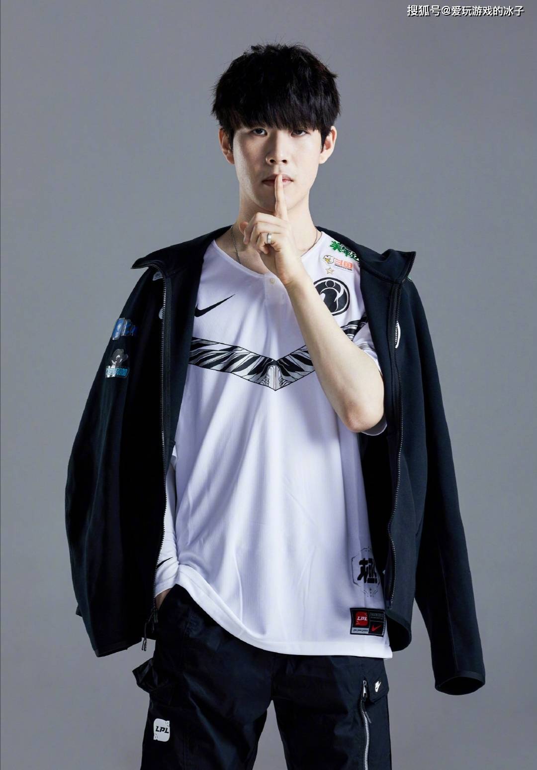 期待国服 期待国服