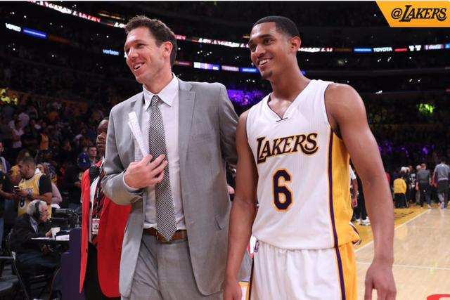 即刻上点 即刻上点